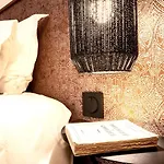 Tête D'or Hotel 2*